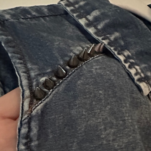 TRUTH | Blue Denim Acid Wash Vest with Button Details and Collarbone Studs - Picture 6 of 12